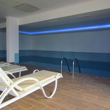 Felicia Apartament *